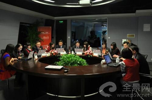 首次发售股票的过程中什么叫路演和定价阿？路演如何报价