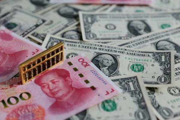 把人民币兑换成美元,然后以美元的形式存起来,怎么操作？个人如何购美元