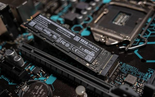 pc005和plus5000有什么区别？外汇彩虹模板如何使用