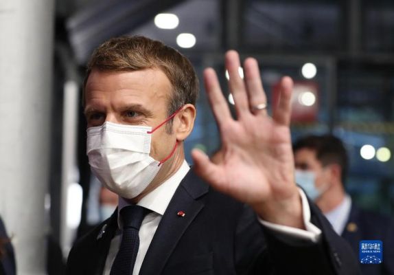法国总统是哪年出生的？马克龙如何当选的