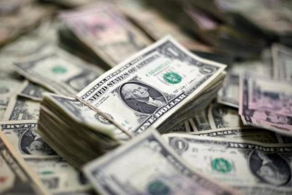 如何给国外公司汇美元？如何汇美金