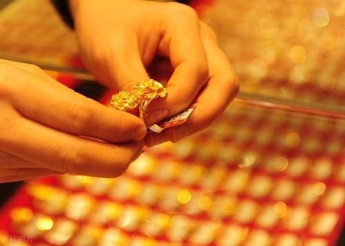 黄金店怎么赚钱？做黄金如何盈利