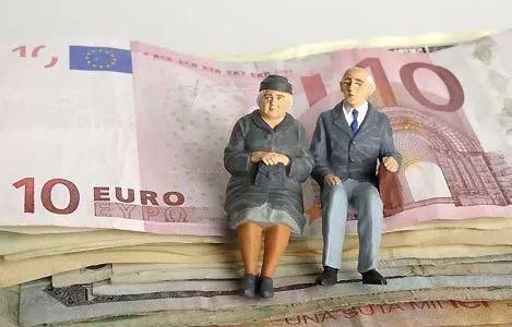 法国本来是多少岁退休？法国要如何进行养老金改革