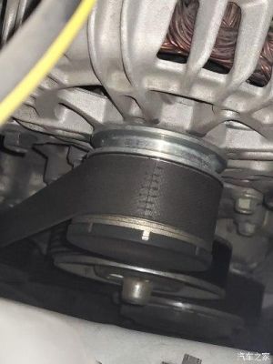 发电机皮带没裂纹需要换吗？枢轴指标如何确定
