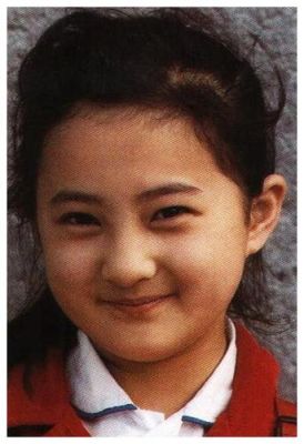 唱歌最好的女童星是谁？金铭论金实力如何