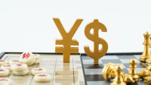 为避免外汇风险，可以采用什么方法避险保值？如何将汇率风险降到最低