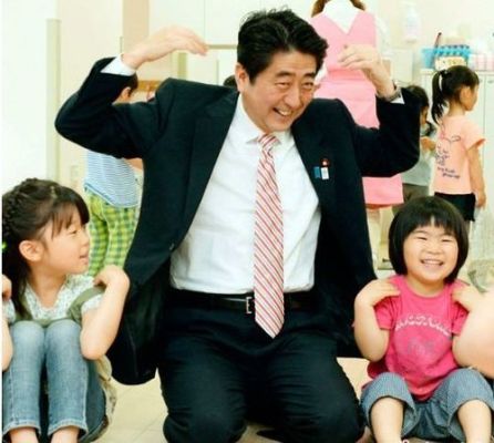 安倍晋三为什么没有自己的孩子？安倍晋三现在的健康状况如何