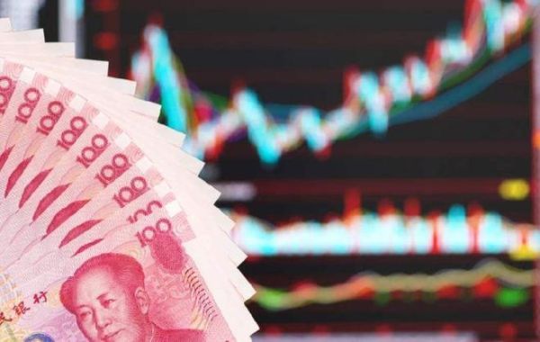 人民币破8可能性？如何应对人民币爆跌