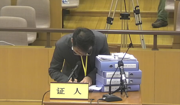 发生冲突被人推了一下怎么办？如何让证词推反