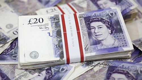 促进英国经济发展的措施？预计明年英镑如何