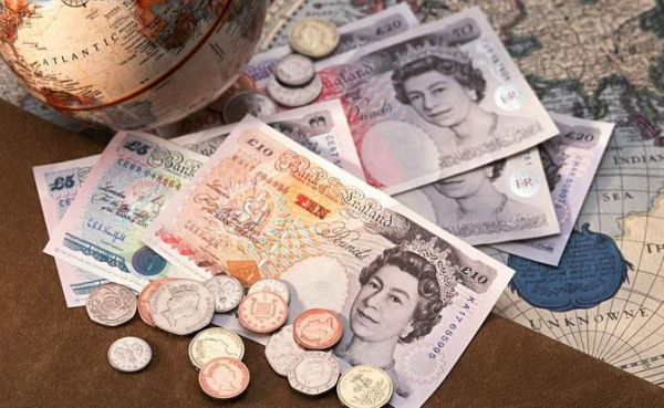 国家对英国留学生政策？英国封锁英镑会如何变动
