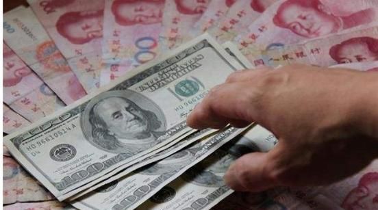 如何用人民币换美元现金？如何把人民币换成美金