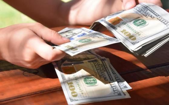 怎样接收国外的美金？?}人如何接收外汇